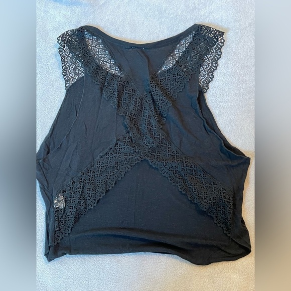 Free People We The Free Black Open Back Cut Out Lace Detail Tank Top - Picture 5 of 5